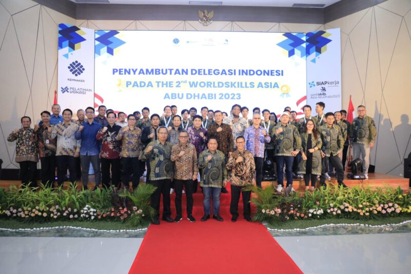 Kemnaker menyambut kedatangan delegasi Indonesia yang telah mengikuti ajang The 2nd Worldskills Asia Competition Abu Dhabi 2023. (istimewa)
