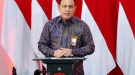 Eks Ketua Komisi Pemberantasan Korupsi (KPK) Firli Bahuri. (Facebook.com/@Airlangga Hartanto)

