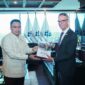 Pertemuan bilateral antara Wakil Menteri Komunikasi dan Digital Angga Raka Prabowo dengan Duta Besar Steve Lang. (Dok. Komdigi.go.id)